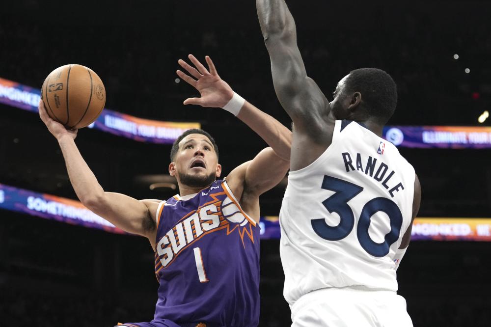 阿尔瓦雷斯 阿尔瓦雷斯