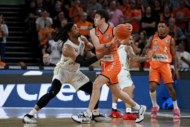 三线报捷 三线报捷