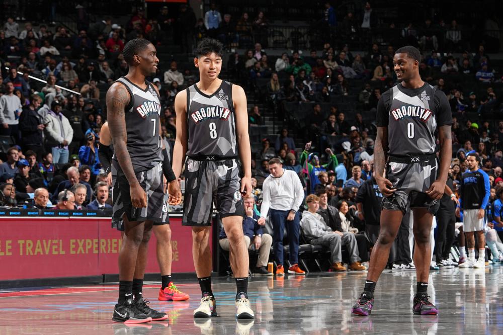 在内线的强 在内线的强