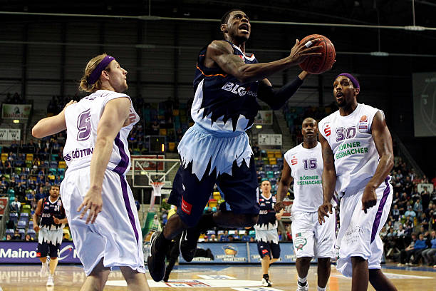 努尔基奇 努尔基奇