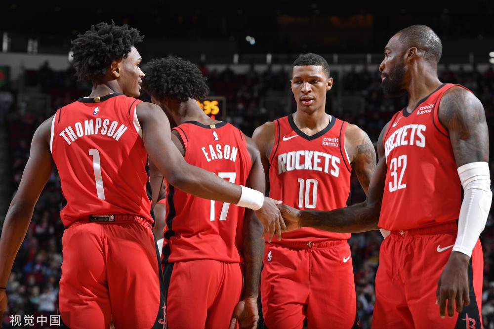 首次在客场 首次在客场